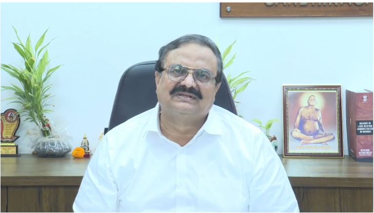 ગાંધીનગરમાં સાબરમતી નદી બે કાંઠે, કલેક્ટરની નદી કિનારે ન જવાની અપીલ